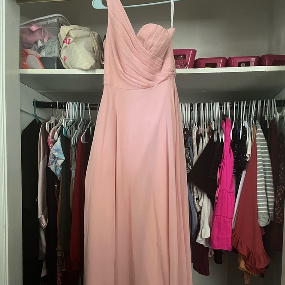 David’s Bridal Size 2 “Ballet” Bridesmaids Dress Unaltered - Picture 3 of 5